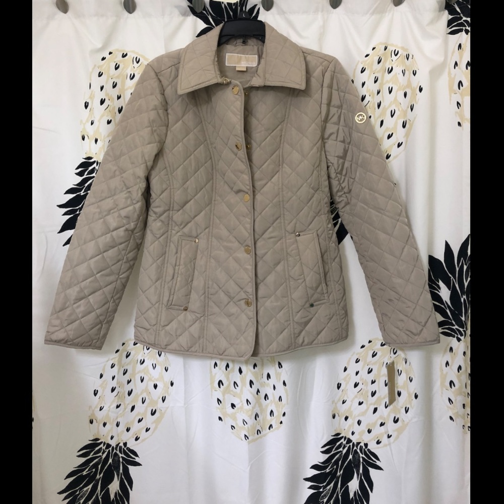 Michael Kors quilted/puffer jacket NWT size small!
